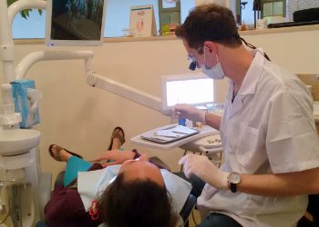 ד"ר עודד הימן רופא שיניים